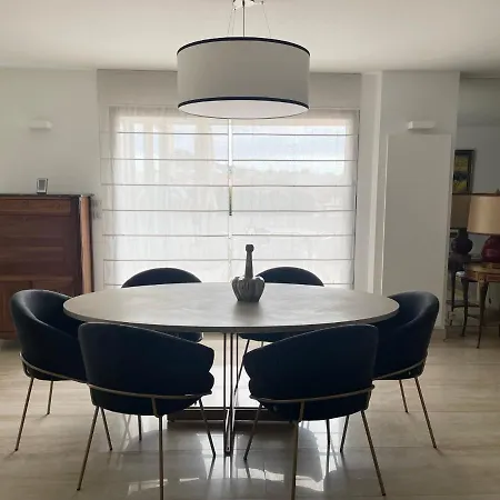 Prive Vue Centre Gray D'albion Apartment